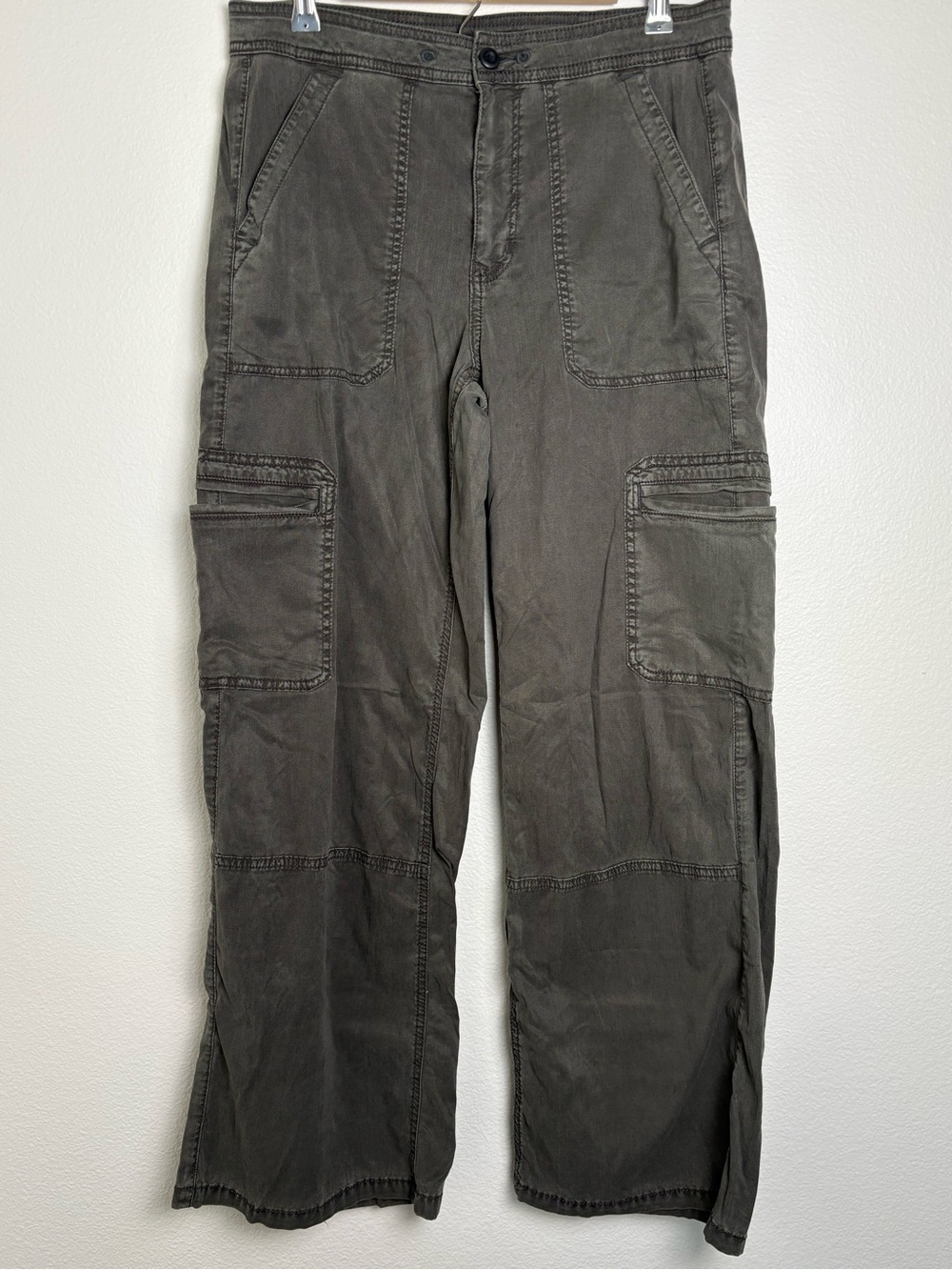 American Eagle Outfitters Gray Cargo Trousers Size 8R